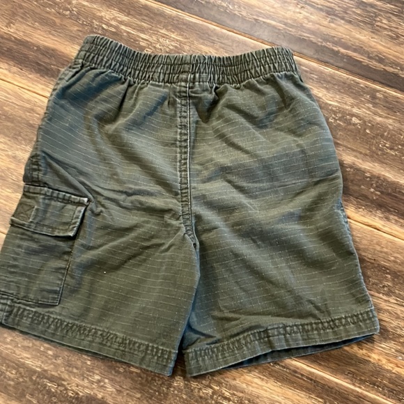 Two pairs of shorts - Picture 6 of 7